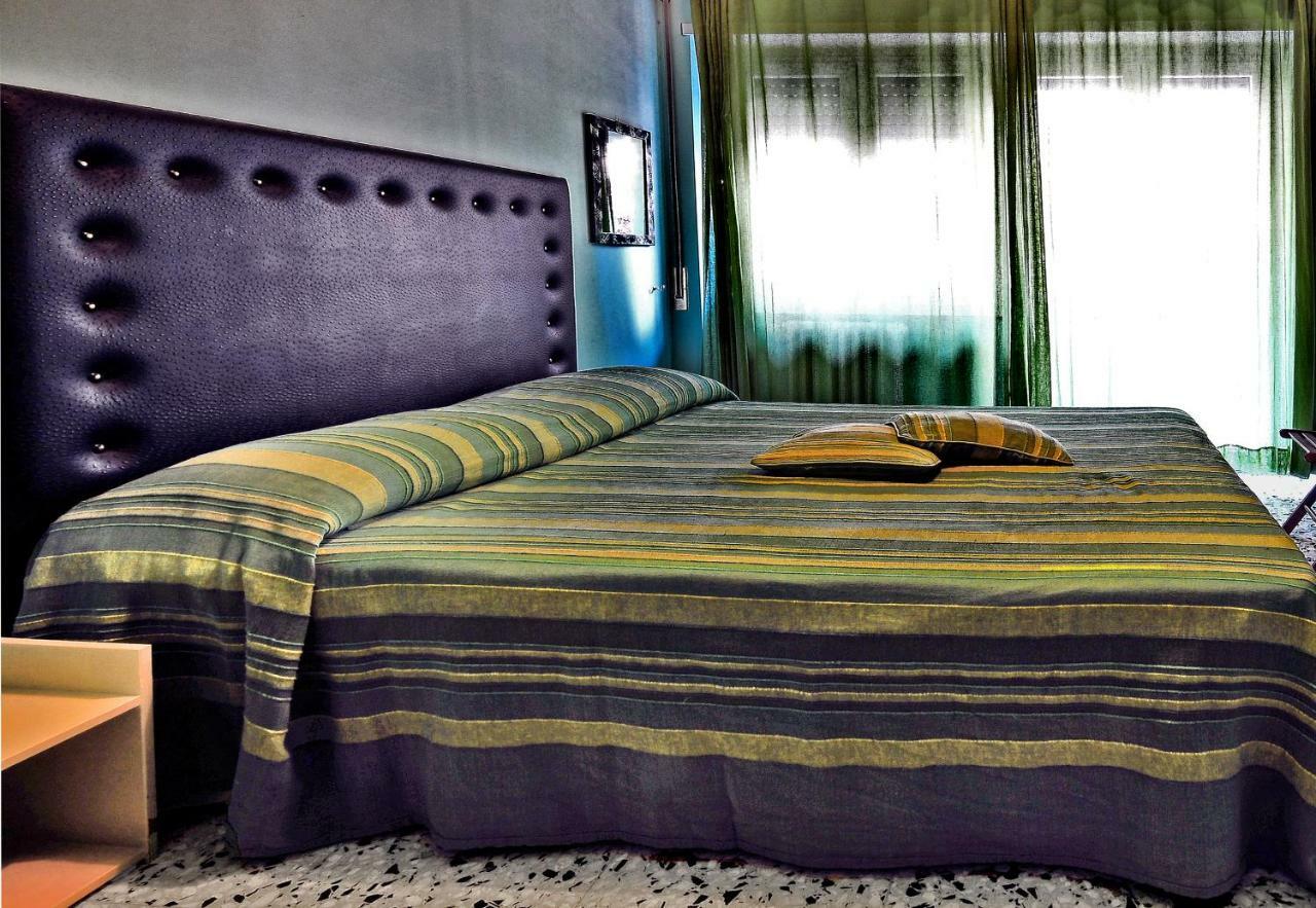 Angolo Romano Buitenkant foto
